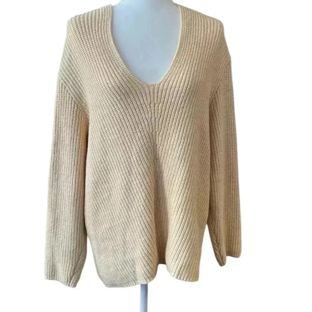 Urban Outfitters Victoria Oversized Chunky Knit Sweater Size Small